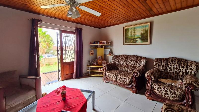 6 Bedroom Property for Sale in Mossel Bay Ext 26 Western Cape
